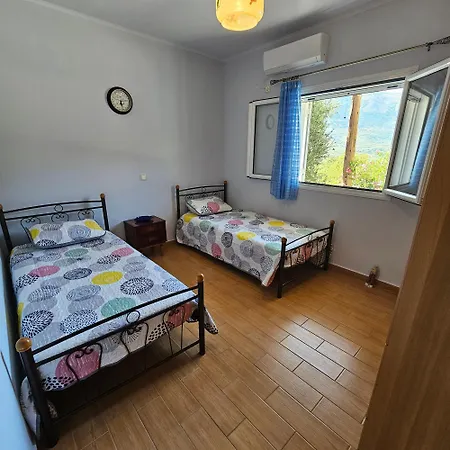 Effie's Escape Spacious דירה *